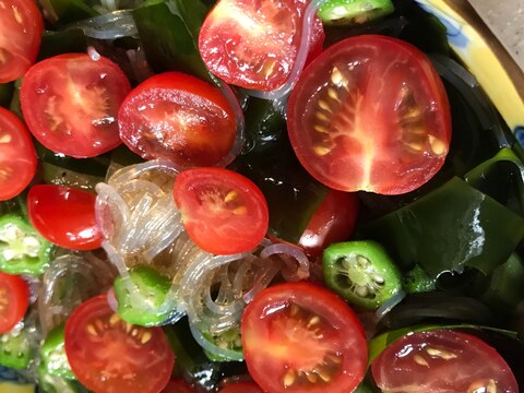 夏野菜の春雨サラダ